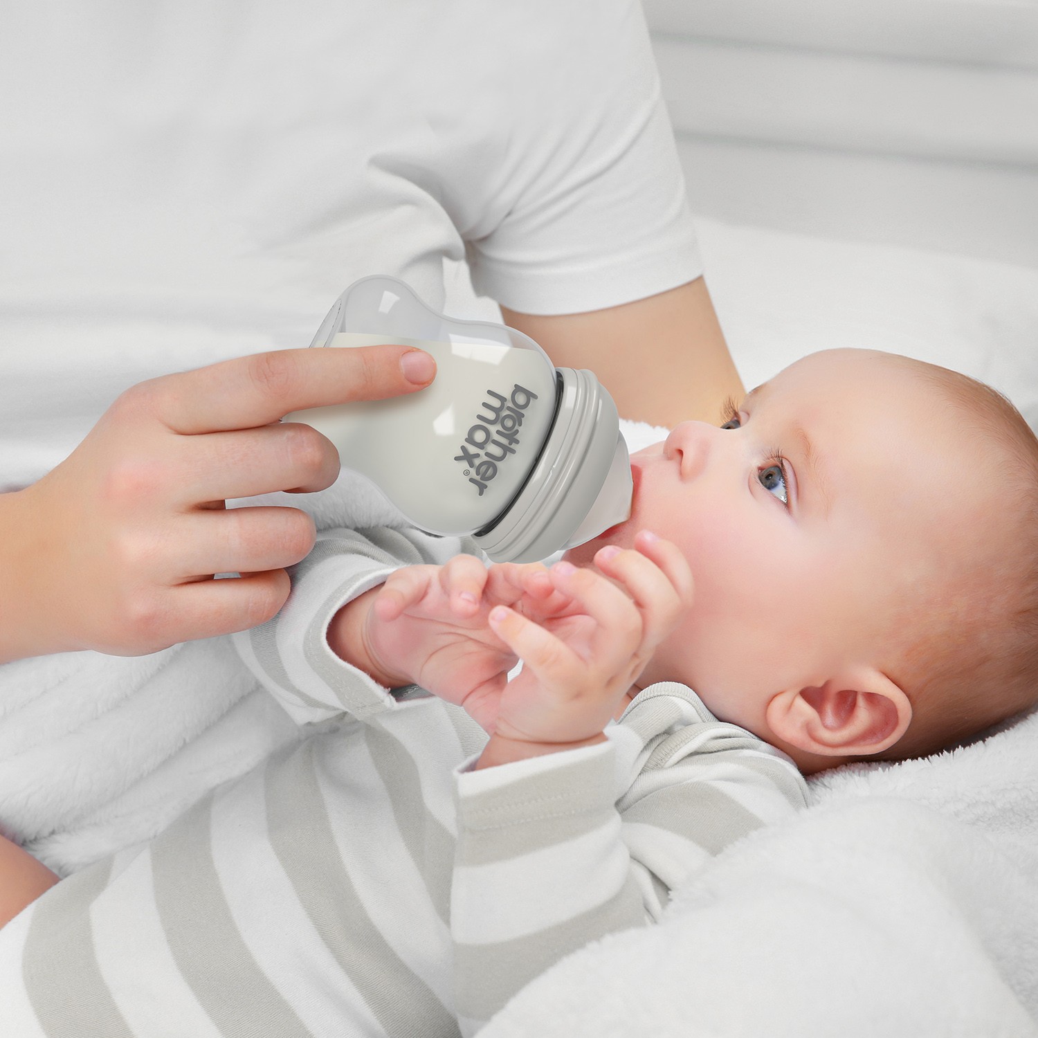 Extra-wide neck Feeding Bottle 160ml/5oz